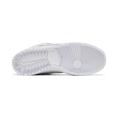 Nike SB Dunk All White
