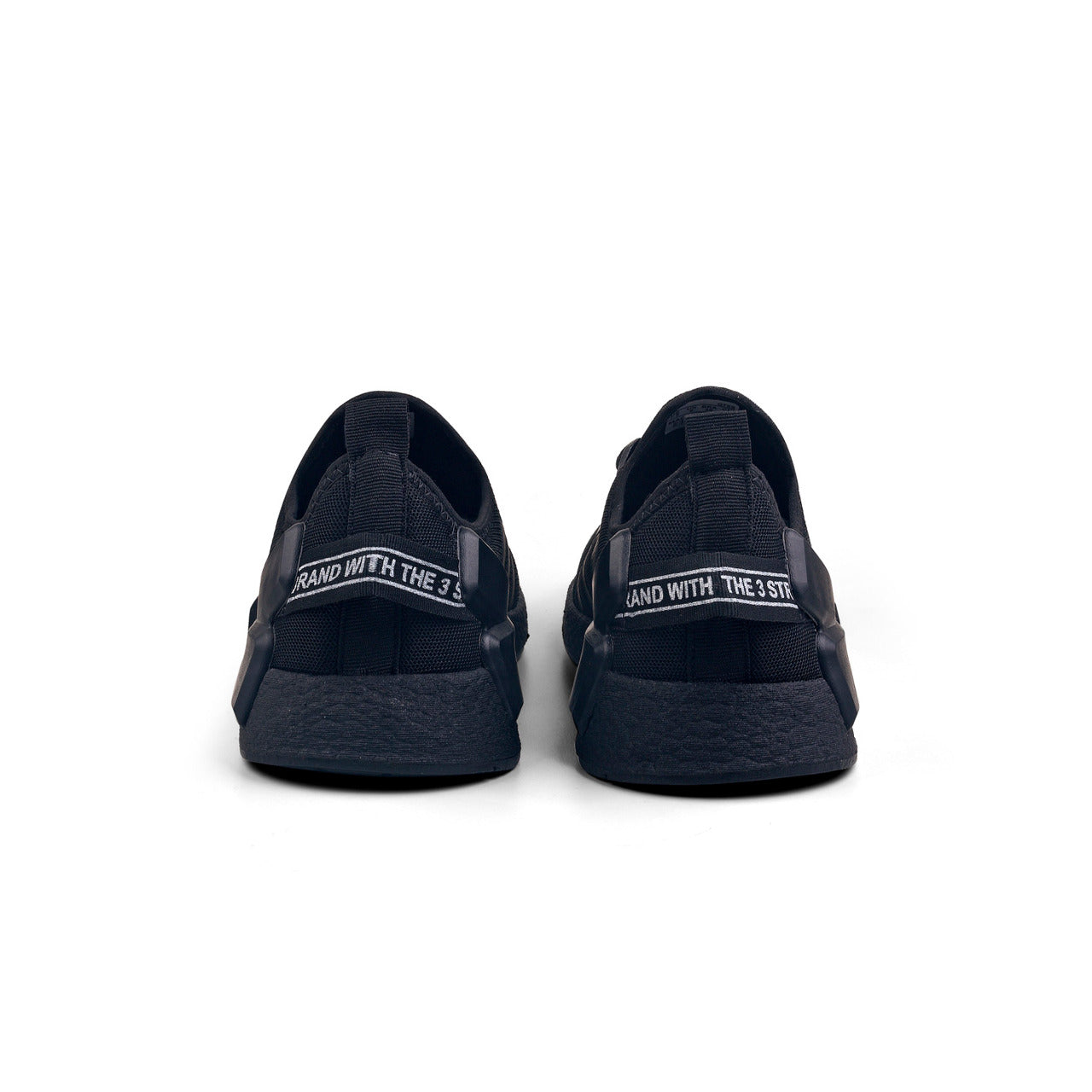 Adidas NMD R1 V2 (Preto/Preto)