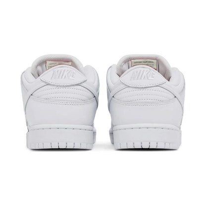 Nike SB Dunk All White