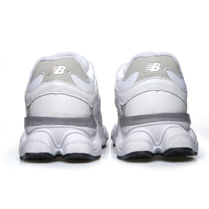 New balance 9060 (Branco/Prata)